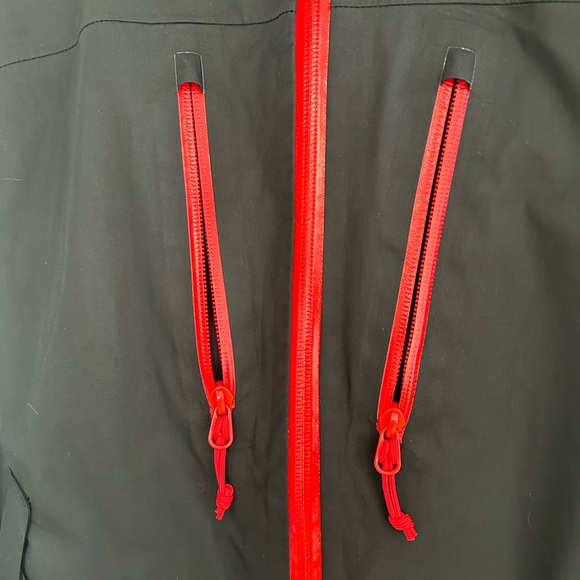 Ski Jacket - Picture 8 of 10